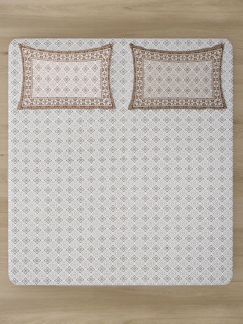 Rajasthan Decor White and Gold Cotton Geomatric  Print King Bed sheet with 2 Pillow Covers