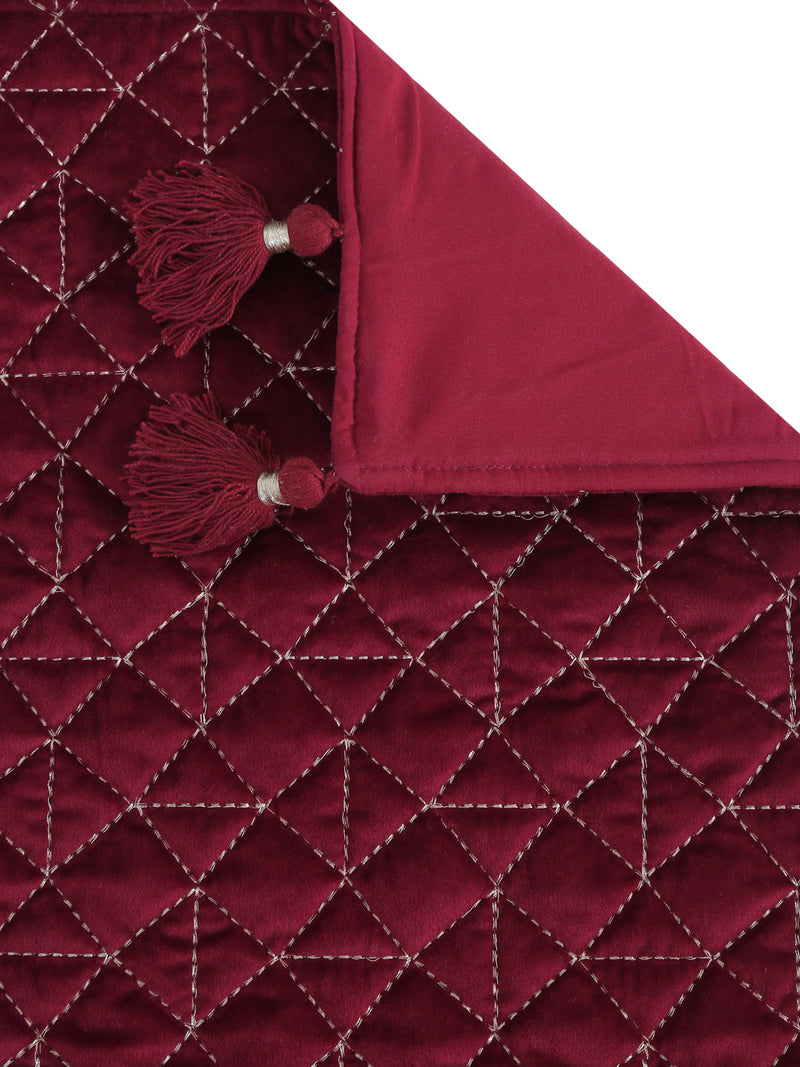 Eyda Maroon Color Quilted Table Runner