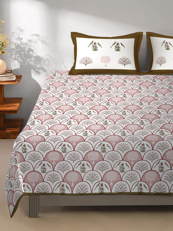 White and Peach Cotton Jaipur Floral Print King Size Bedsheet with 2 Pillow Covers