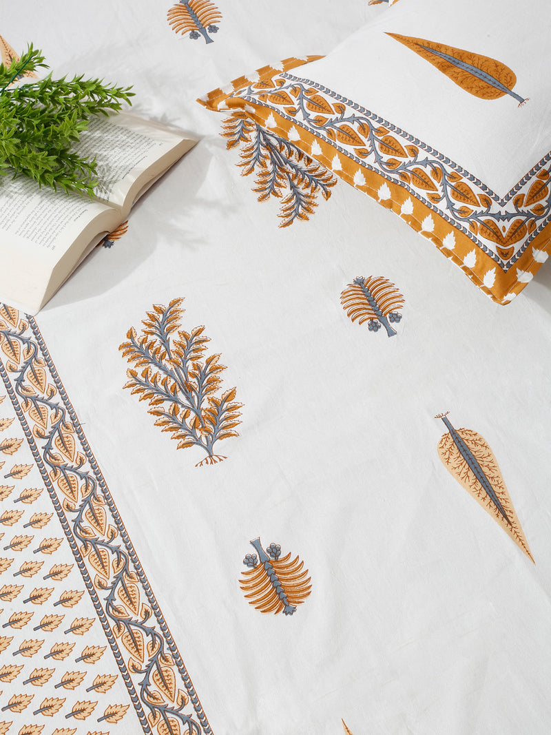 Rajasthan Decor White and Orange Ethnic Motif Cotton King Bed Sheet with 2 Pillow Covers